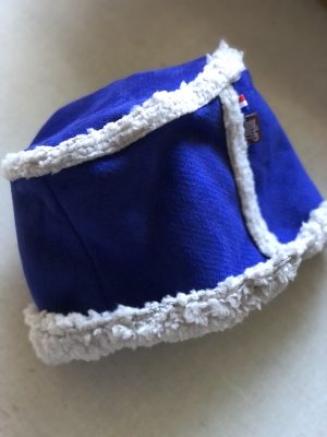 IMG_7196 Bonnet adulte BLEU ROI