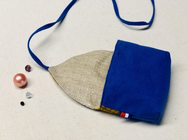 Pochette ou « nid à savon »  Fanou