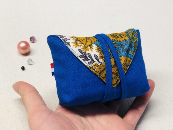 Pochette ou « nid à savon »  Fanou