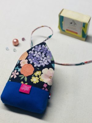 Pochette ou « nid à savon »  Alessandra
